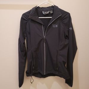 Mountain hardwear wind breaker